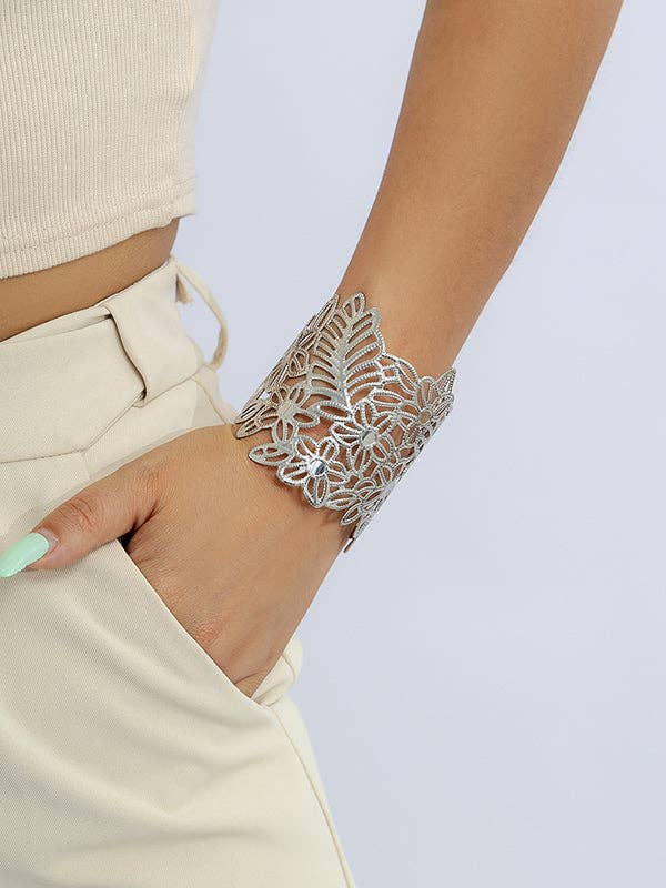 UZ Wholesale Store - Geometric Hollow Bracelet Accessories: GOLD / One_size