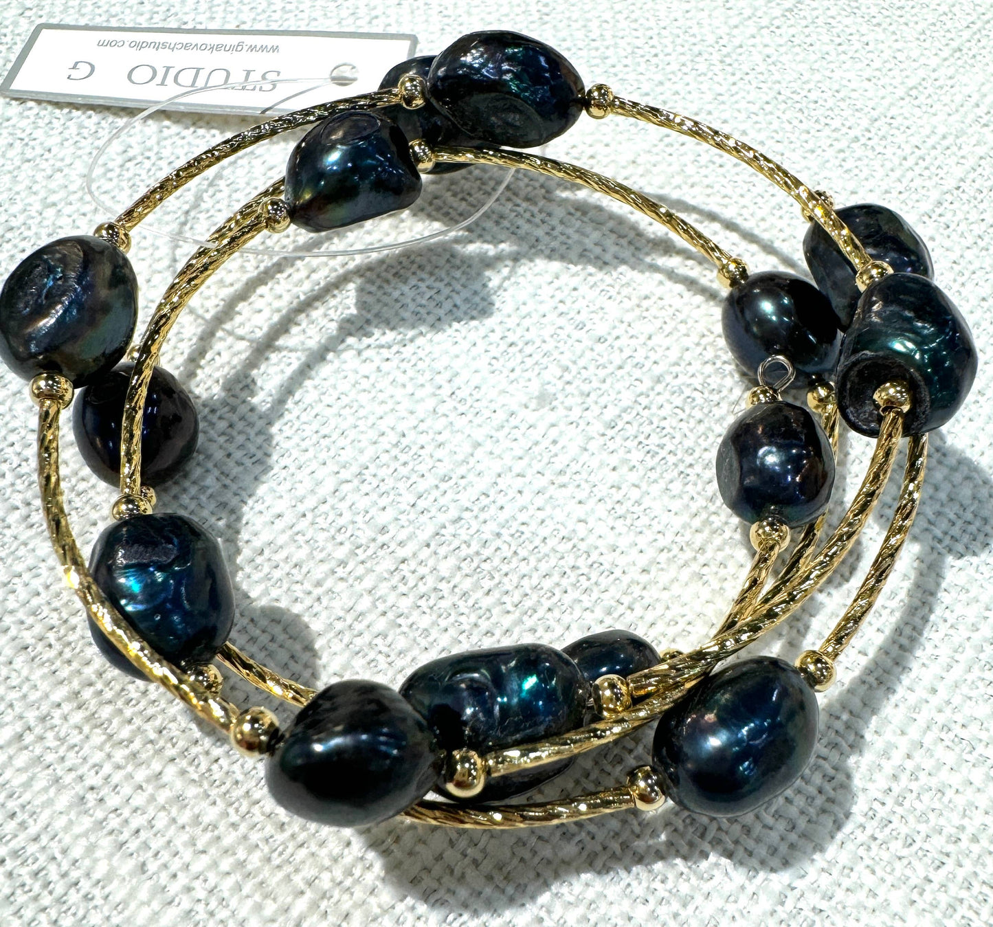 Studio G - #150 GD Gold Wrap Potato Pearl Bracelet: Grey Pearl