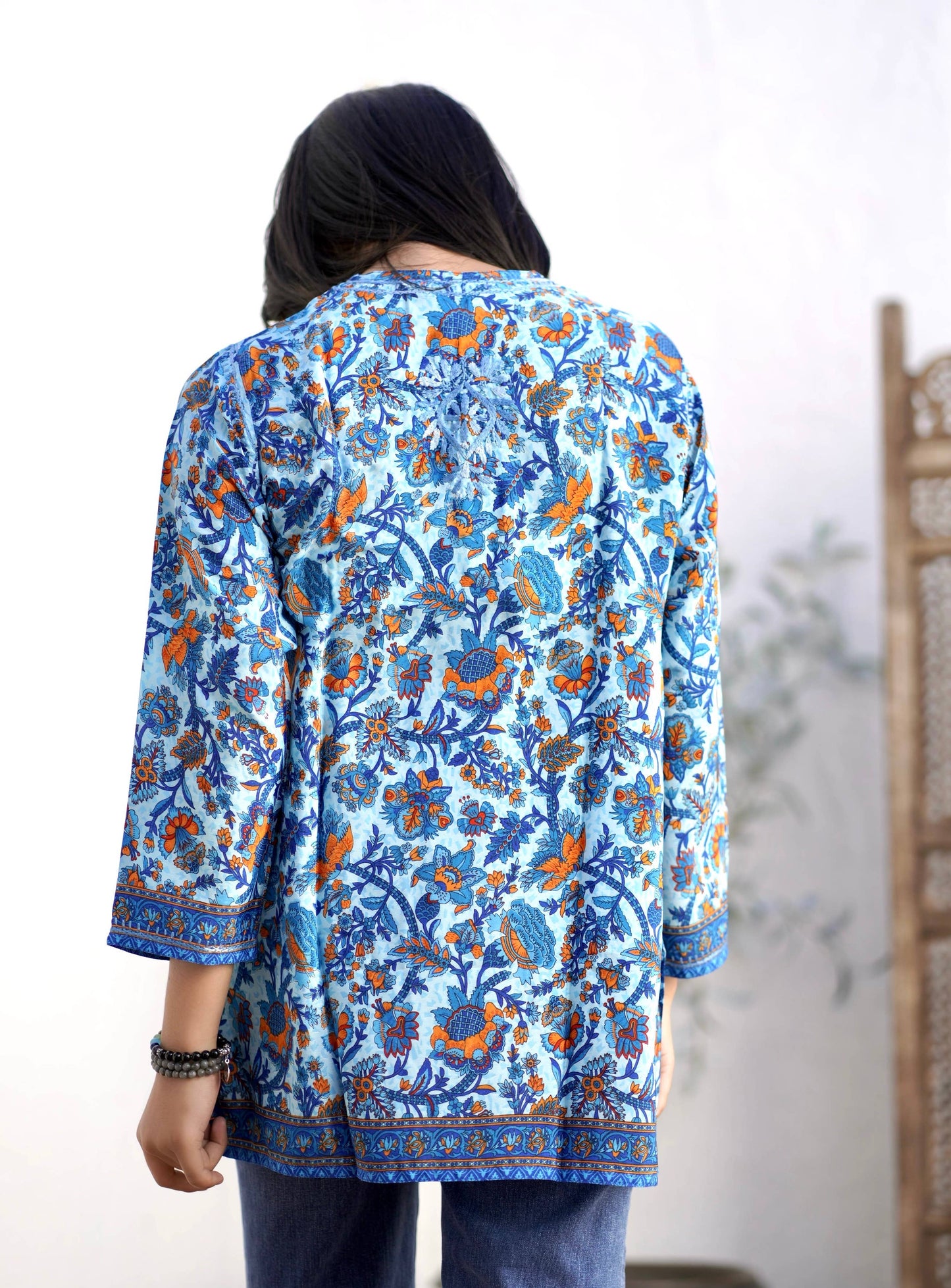 Dolma - KDC Emb. Tunic Blue Multi: XL / Blue Multi
