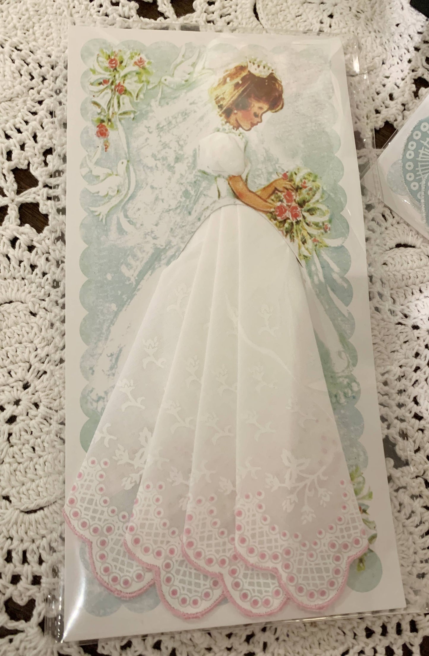MOMENTS IN THYME - Bridal Keepsake Hankie Card: Bride 6