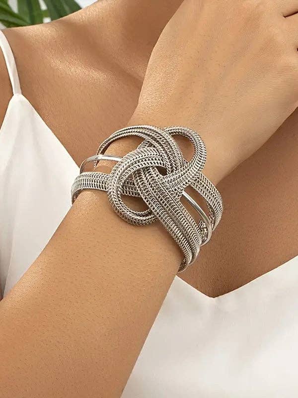 Elanora - Chains Hollow Bracelet Accessories: GOLD / One_size