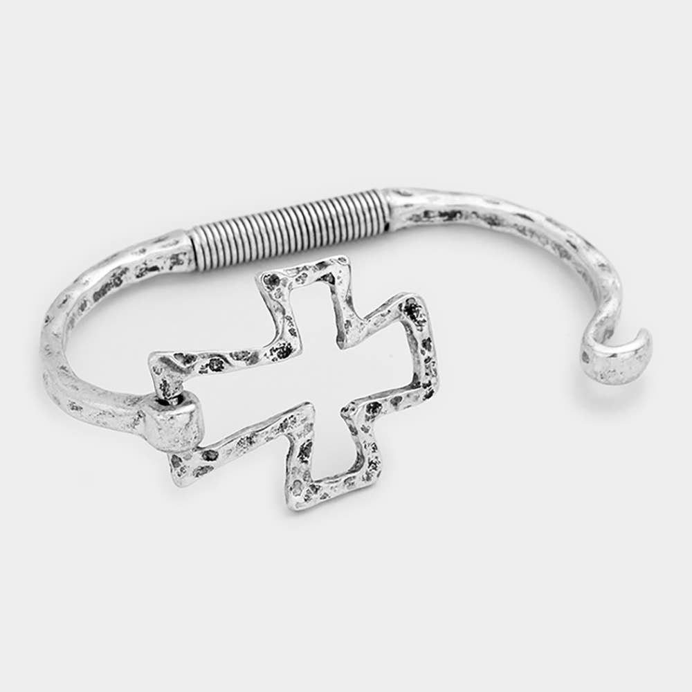 Sensibling Corp. - Hammered Metal Cross Bangle Bracelet: Silver