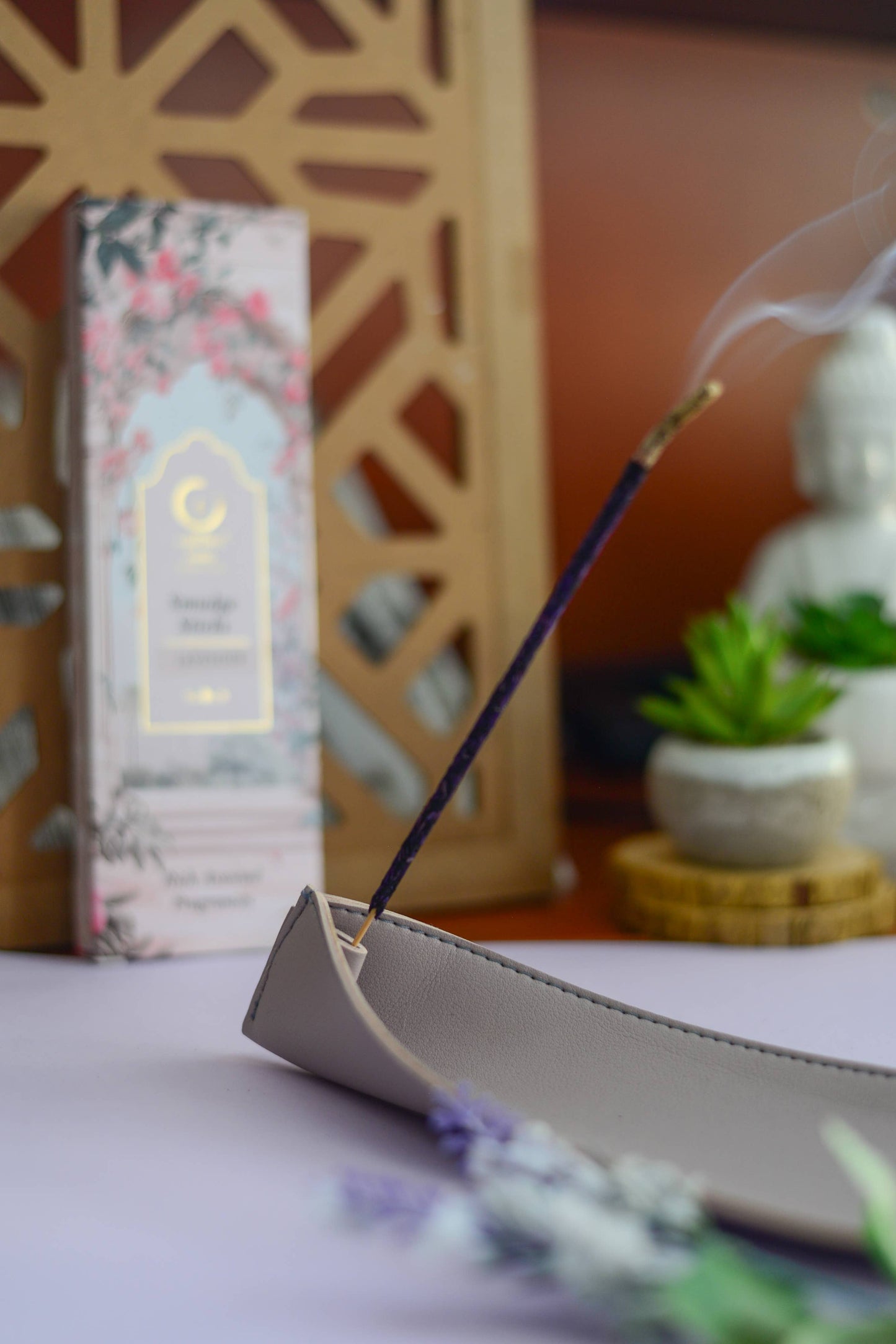 Auxilium Curations, LLC - Lavender Smudge Incense Sticks 16 sticks 