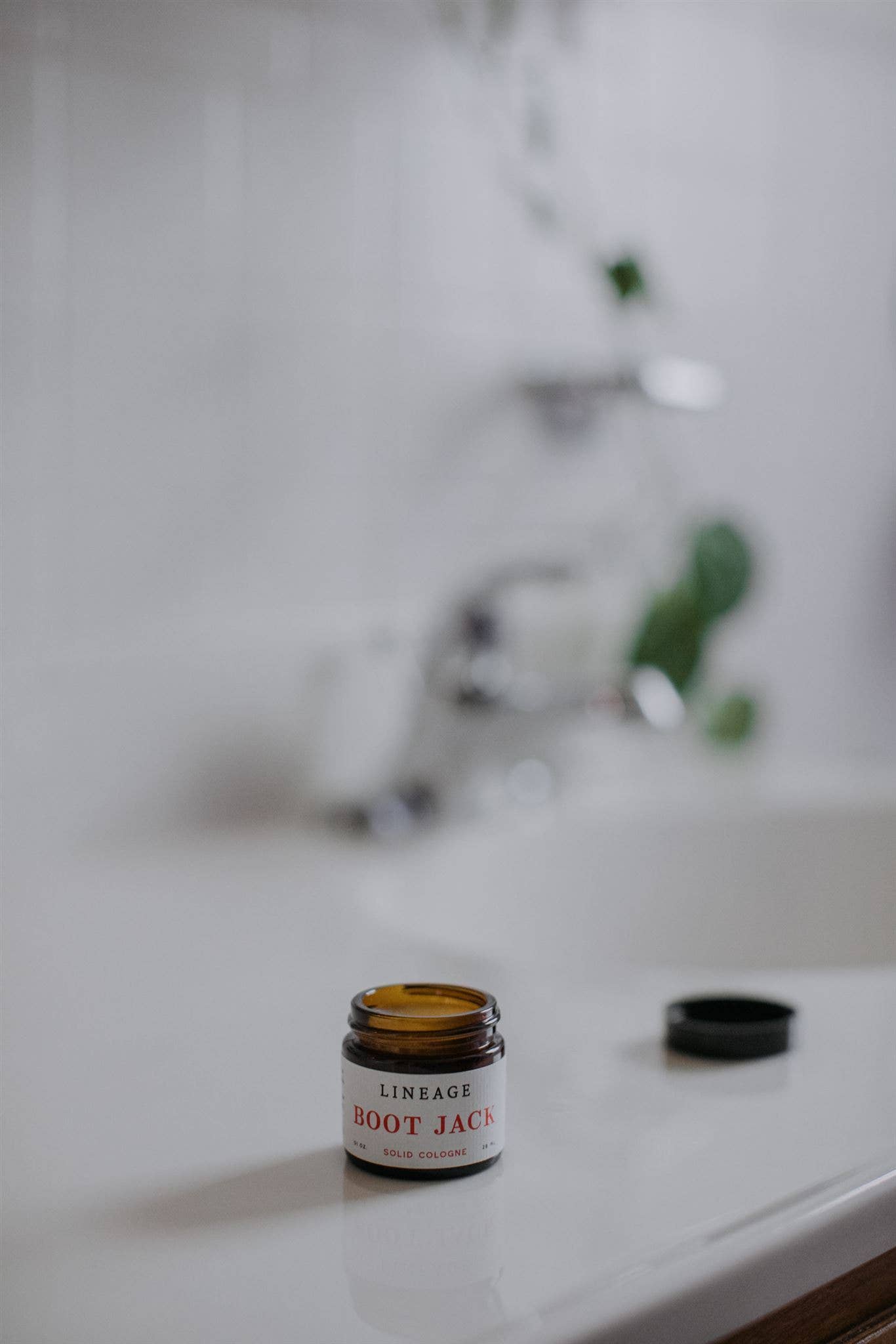 Lineage - Boot Jack Solid Cologne