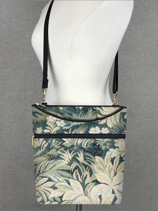 Danny K. Handbags - Maggie Purse: Audi / Black