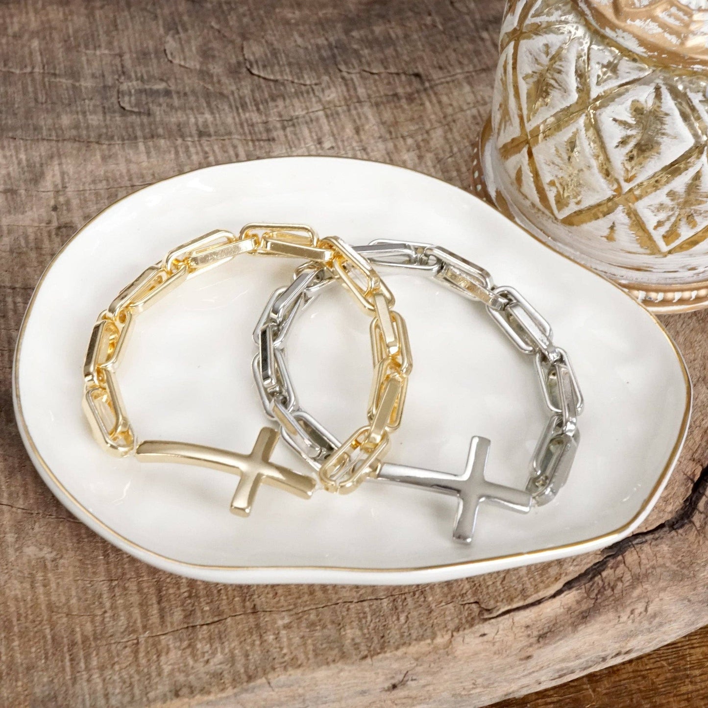 PennyLine inc - Sideways Cross Stretch Bracelet – Gold or Silver Tone: Gold tone