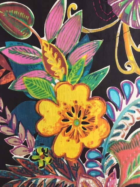 KikiSol - Black Fiji Boyfriend Shirt: XL