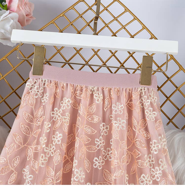 PEACH ACCESSORIES - SK119 Delicate flowers embellished skirts: Cream