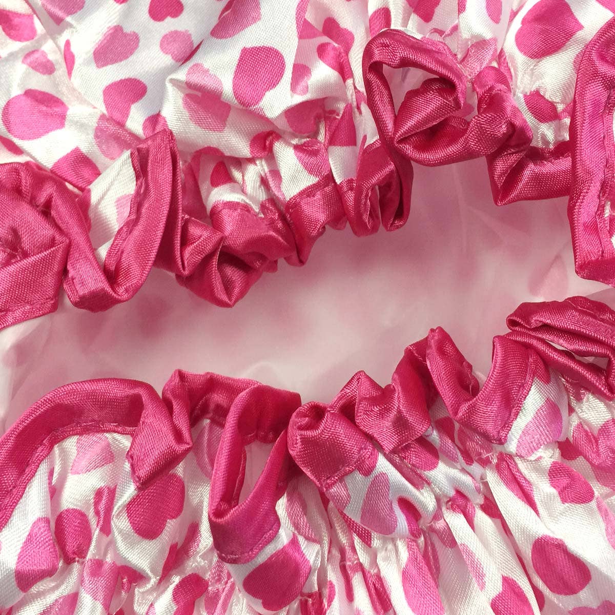 Wrapables.com - Wrapables Trendy Satin Shower Cap: Twilight Leaves