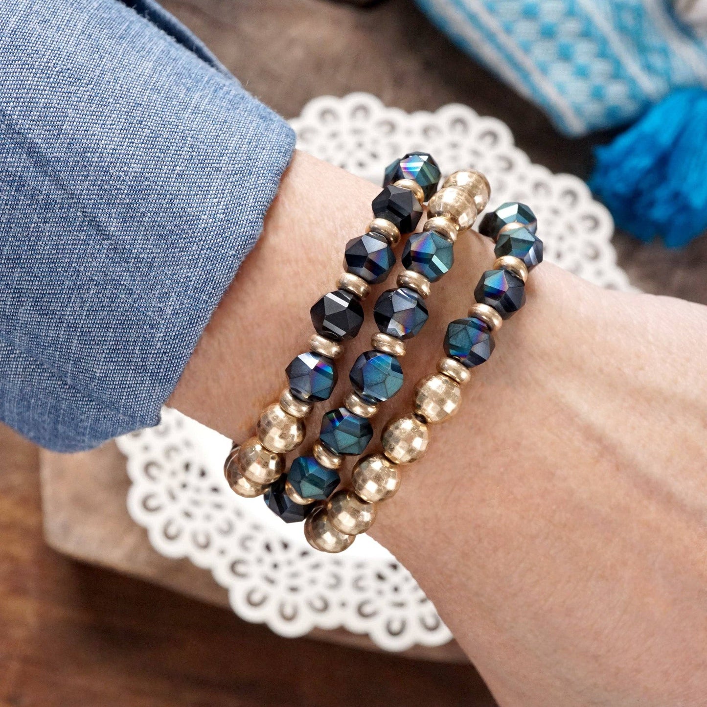 PennyLine inc - Festive Stretchy Beaded bracelet Sets - Gold, Black, Brown, Red: Natural Brown and Green