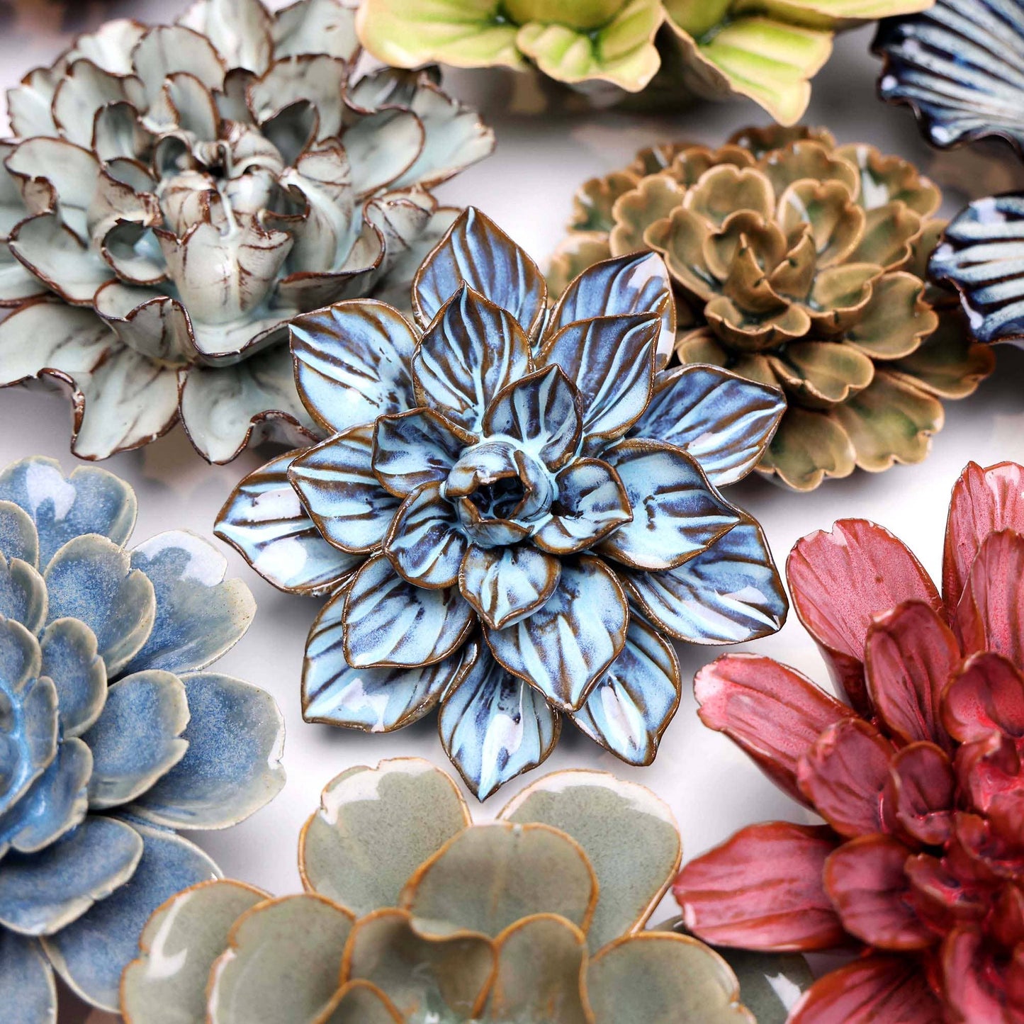 Chive - Japan Ceramic Flowers With Keyhole For Wall Hanging: Brown Small Flower