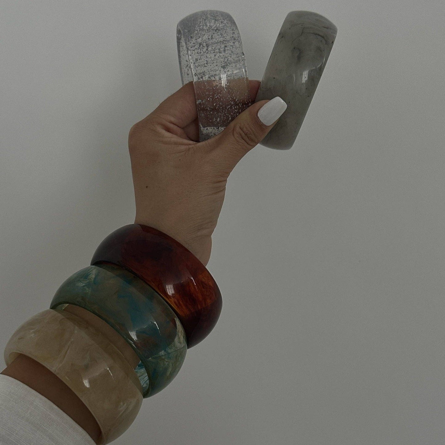 Dipped Shop - Round Wide Acrylic Layered Bracelets DP25B582: Coffee