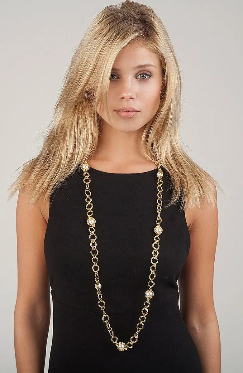 KARINE SULTAN - Classic Pearl Station Necklace: A Chic Accessory: Gold