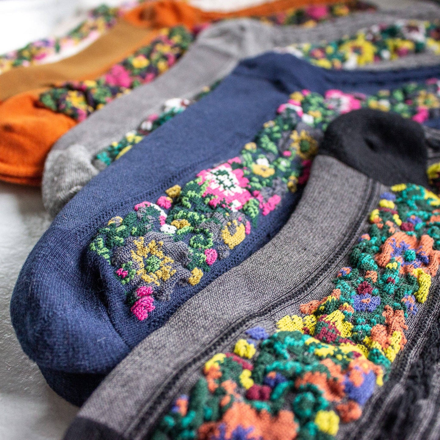 Daisy Dunes - Audrey Vintage Socks: Black