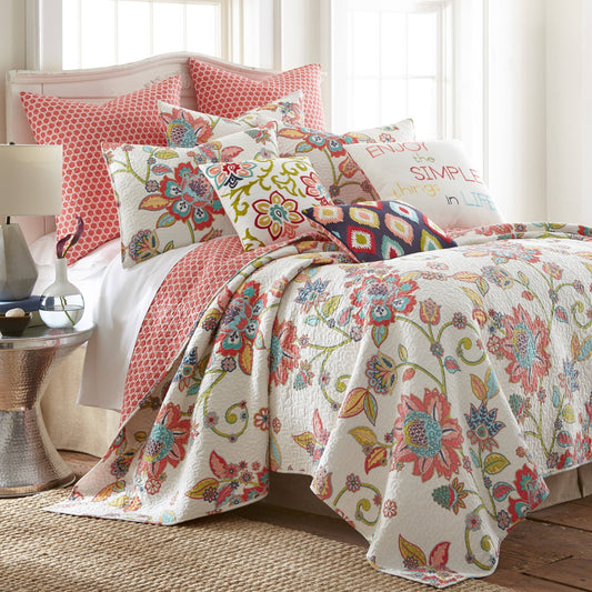 Levtex Home - Clementine Spring Quilt Set: Multi / Full/Queen