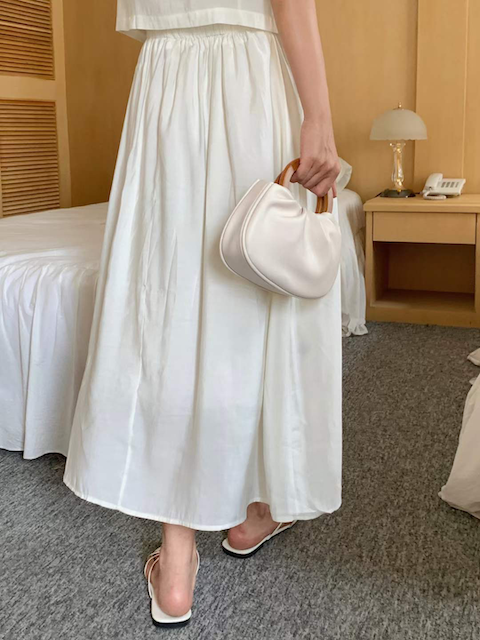 Pretty Persuasions - P23069B Mini Wood Handle Purse Crossbody Bag (Curve Bottom): 01 Ivory