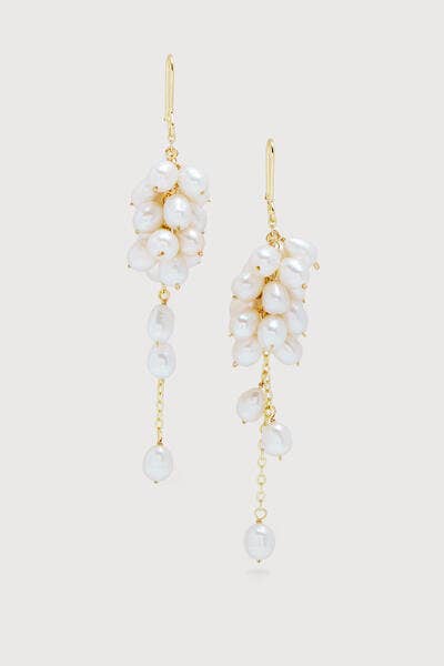 SAACHI - Pearl Cluster Dangle Earrings