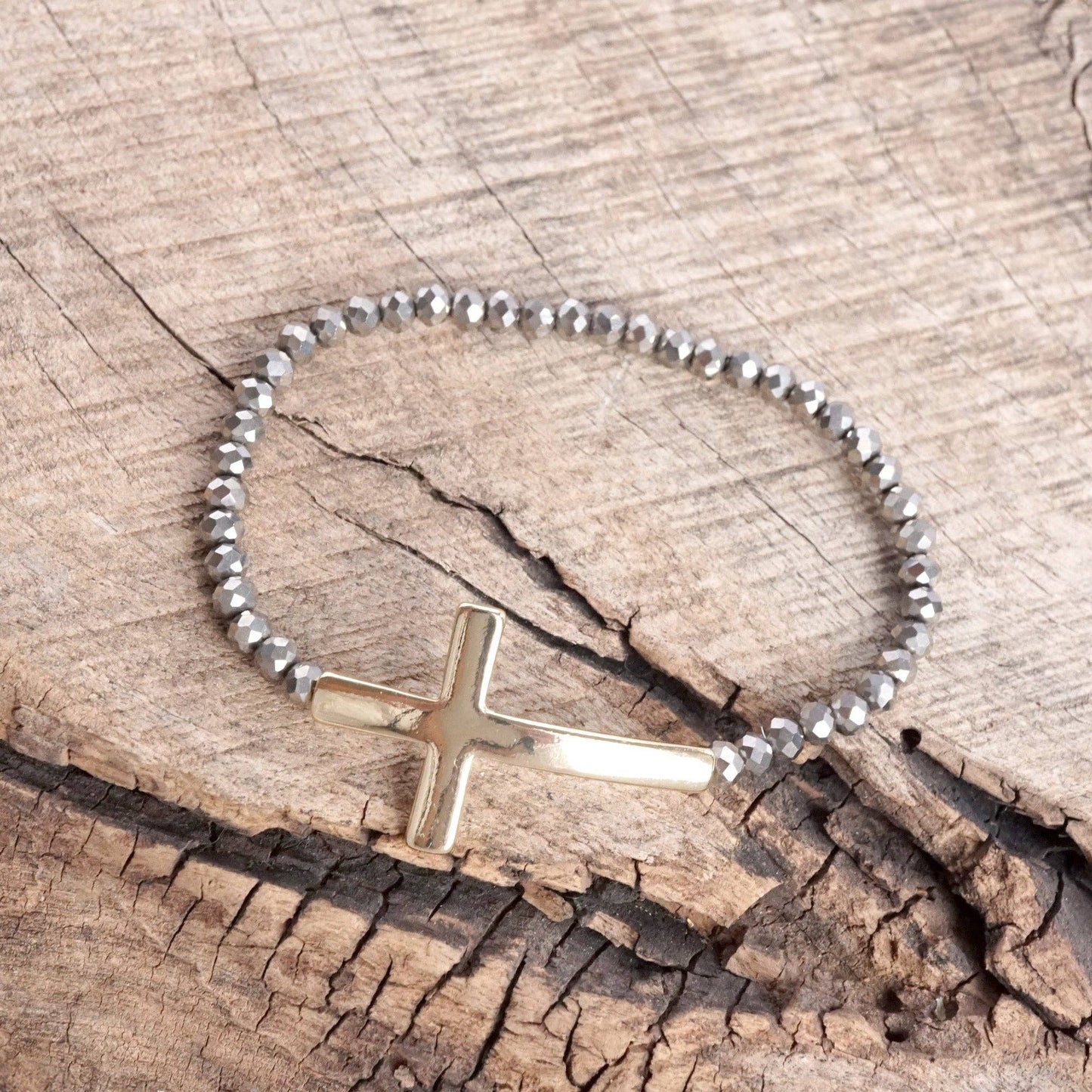 PennyLine inc - Minimal Sideways Cross Bracelet with Glass Beads Gold tone: Champaign Glass Beads