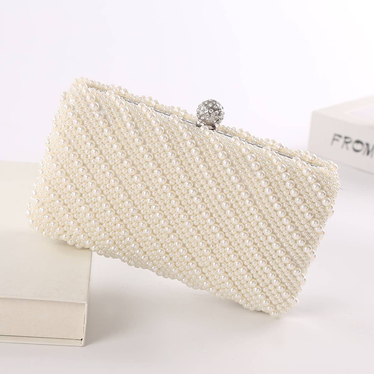 PEACH ACCESSORIES - ZS14101 Pearl embellished evening bag in Ivory