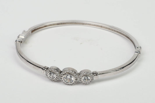 Diamond Veneer Travel Jewelry - Hinged Zirconite Cubic Zirconia 3-Stones Bezel Rhodium Bangl: SILVER