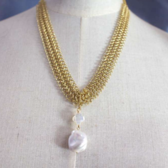 a.v. max - Mesh Necklace w/Semi: Pearl