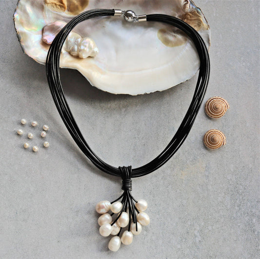 IST Jewelry - Leather, Freshwater Pearls Necklace