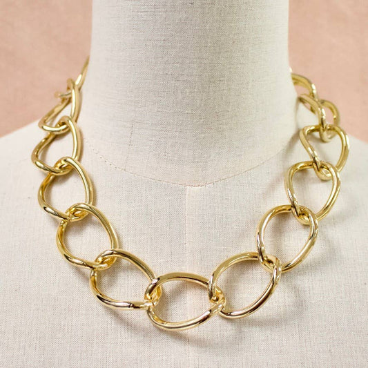 a.v. max - Statement Chain Necklace